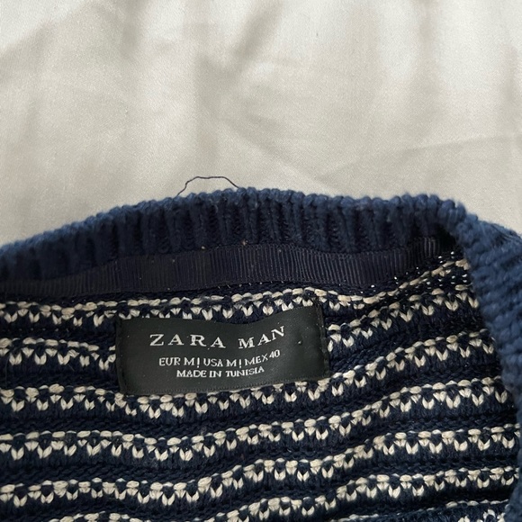 Zara sweater - Picture 2 of 2